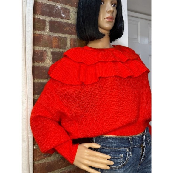 Zara Cropped Ruffled Sweater - Picture 4 of 8